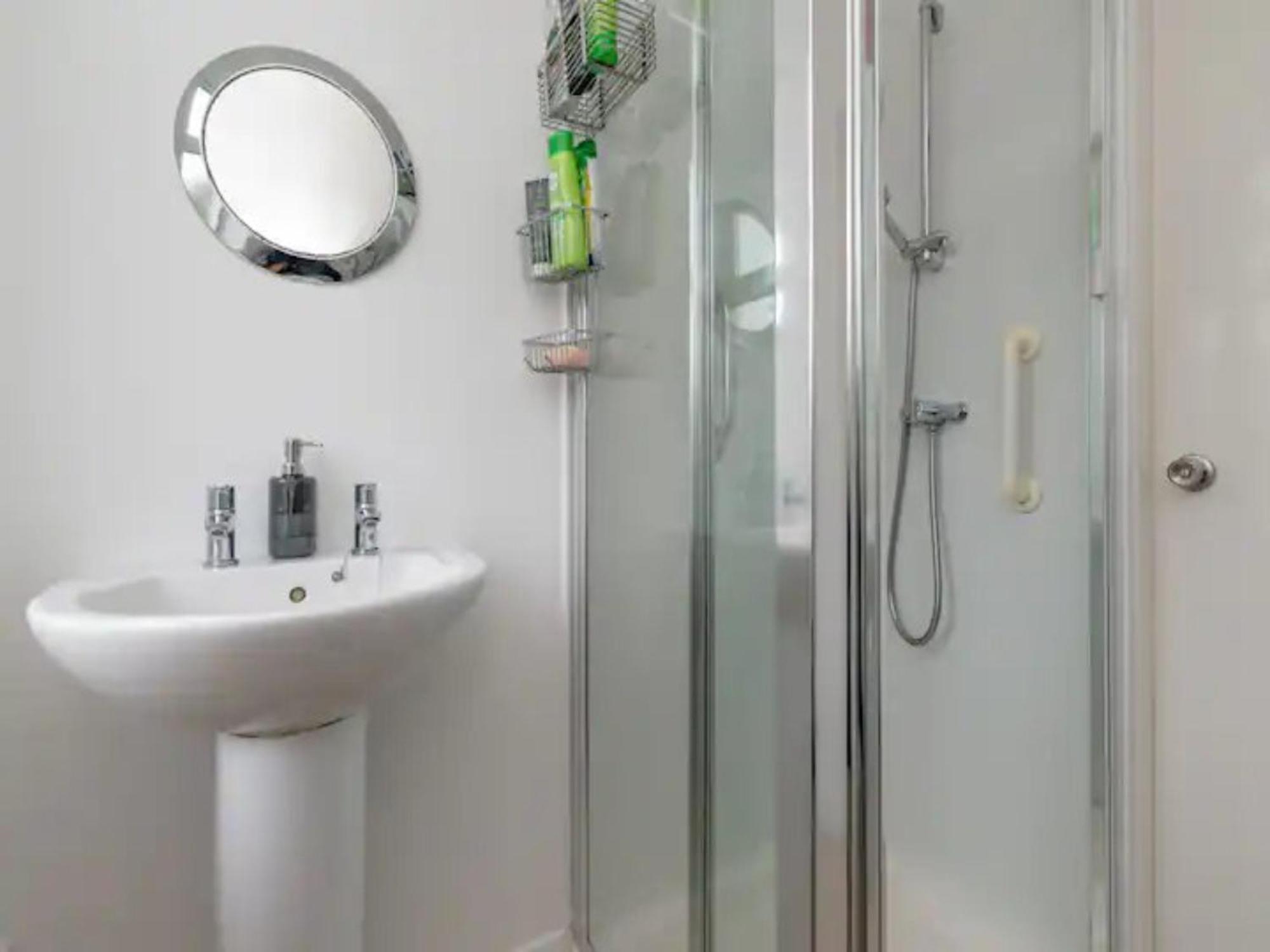 Holiday home Pass The Keys Spacious Murrayfield Flat Edinburgh