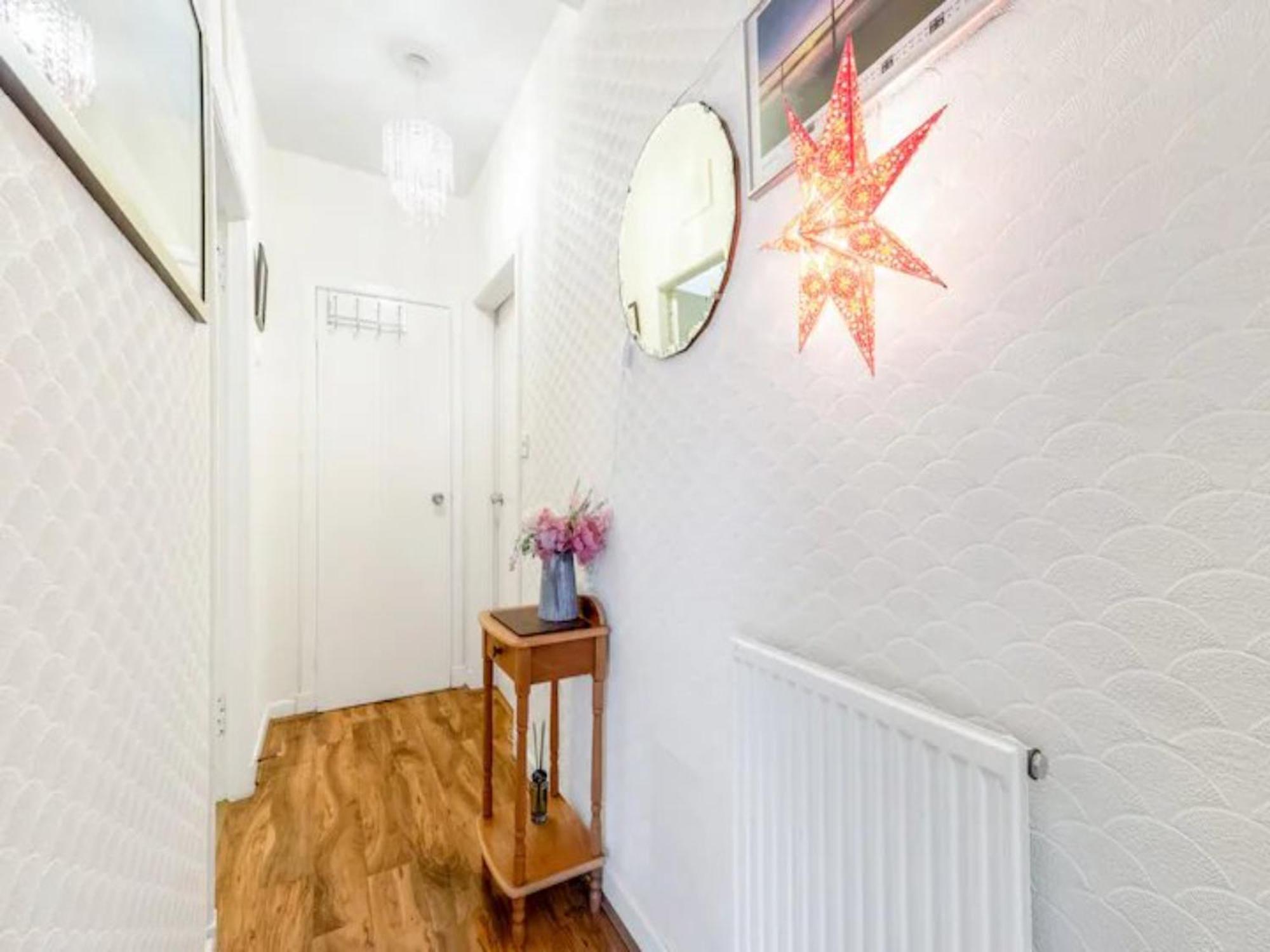 Holiday home Pass The Keys Spacious Murrayfield Flat Edinburgh